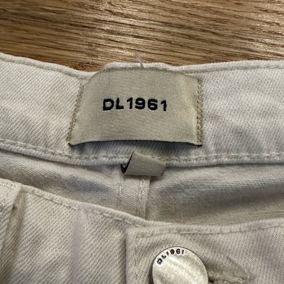 DL1961 denim shorts - NWT - Picture 2 of 6